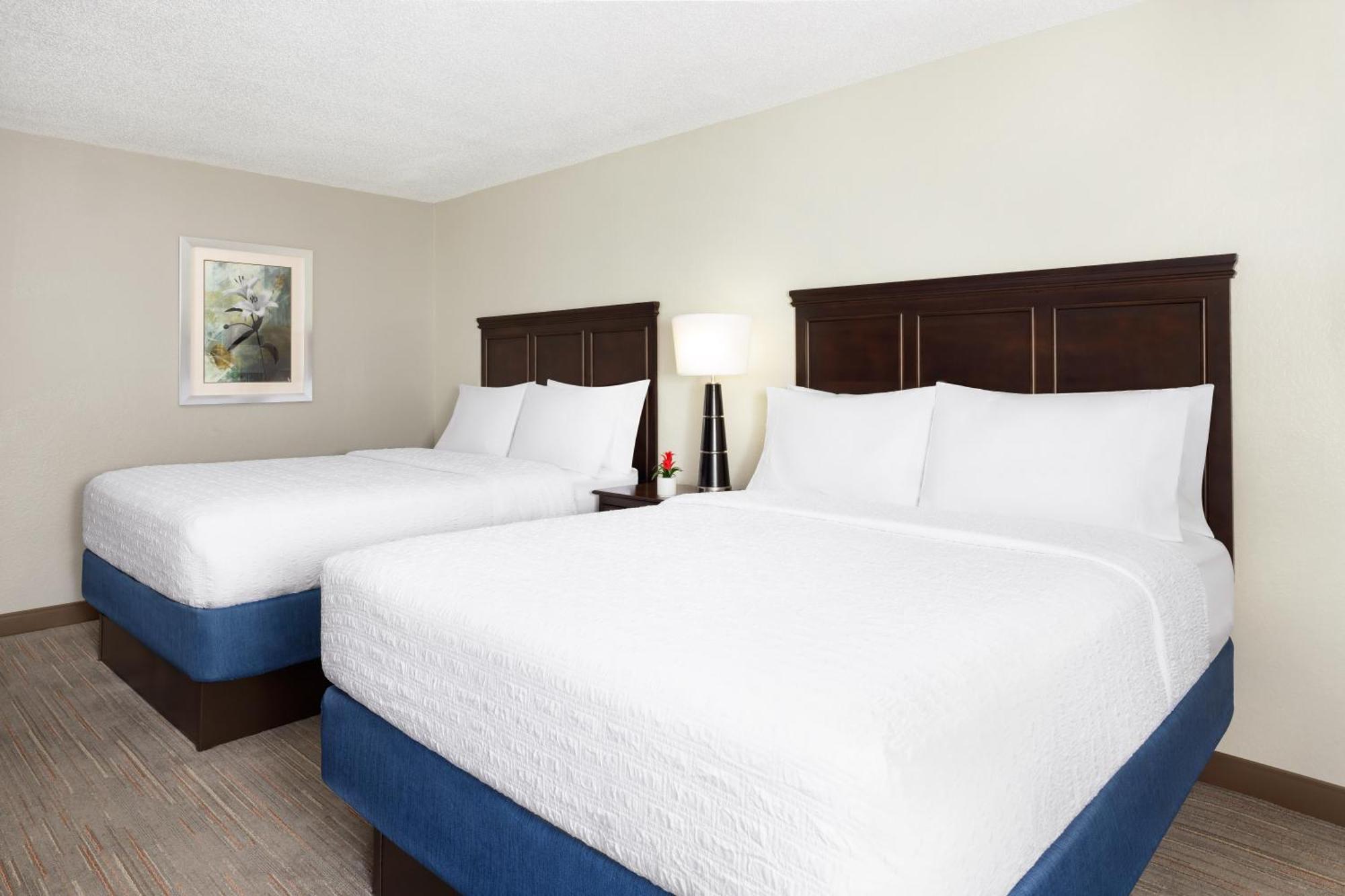 Hampton Inn Naples-Central Exterior photo
